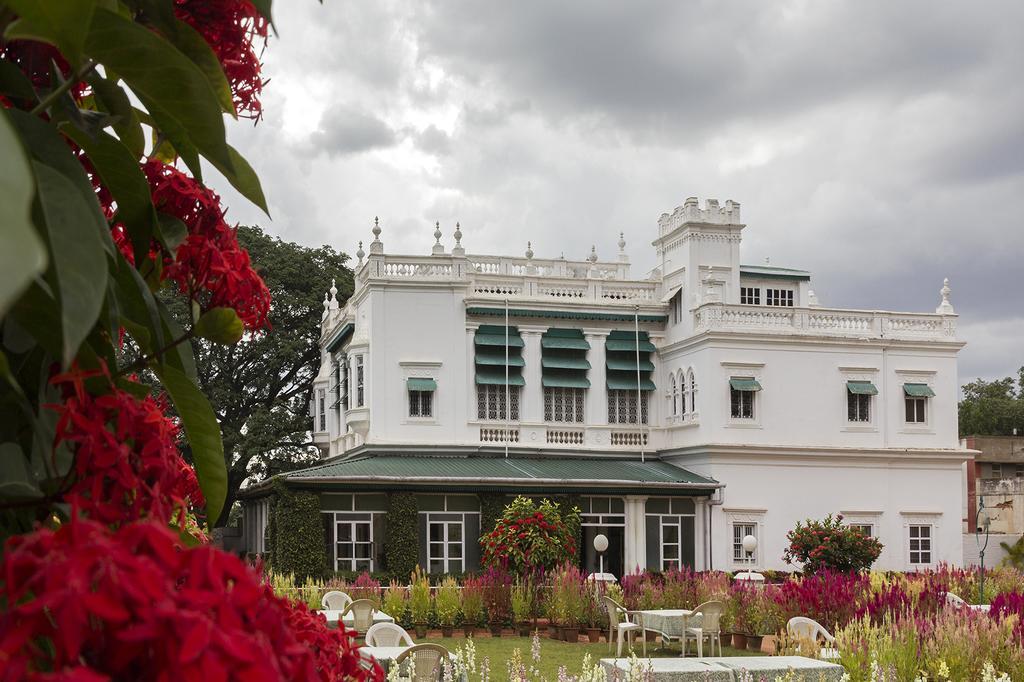 The Green Hotel Mysore Exterior foto