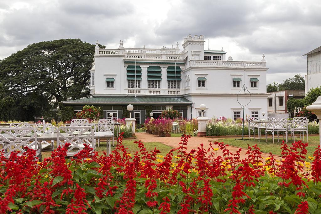 The Green Hotel Mysore Exterior foto