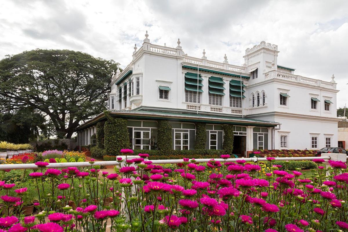 The Green Hotel Mysore Exterior foto